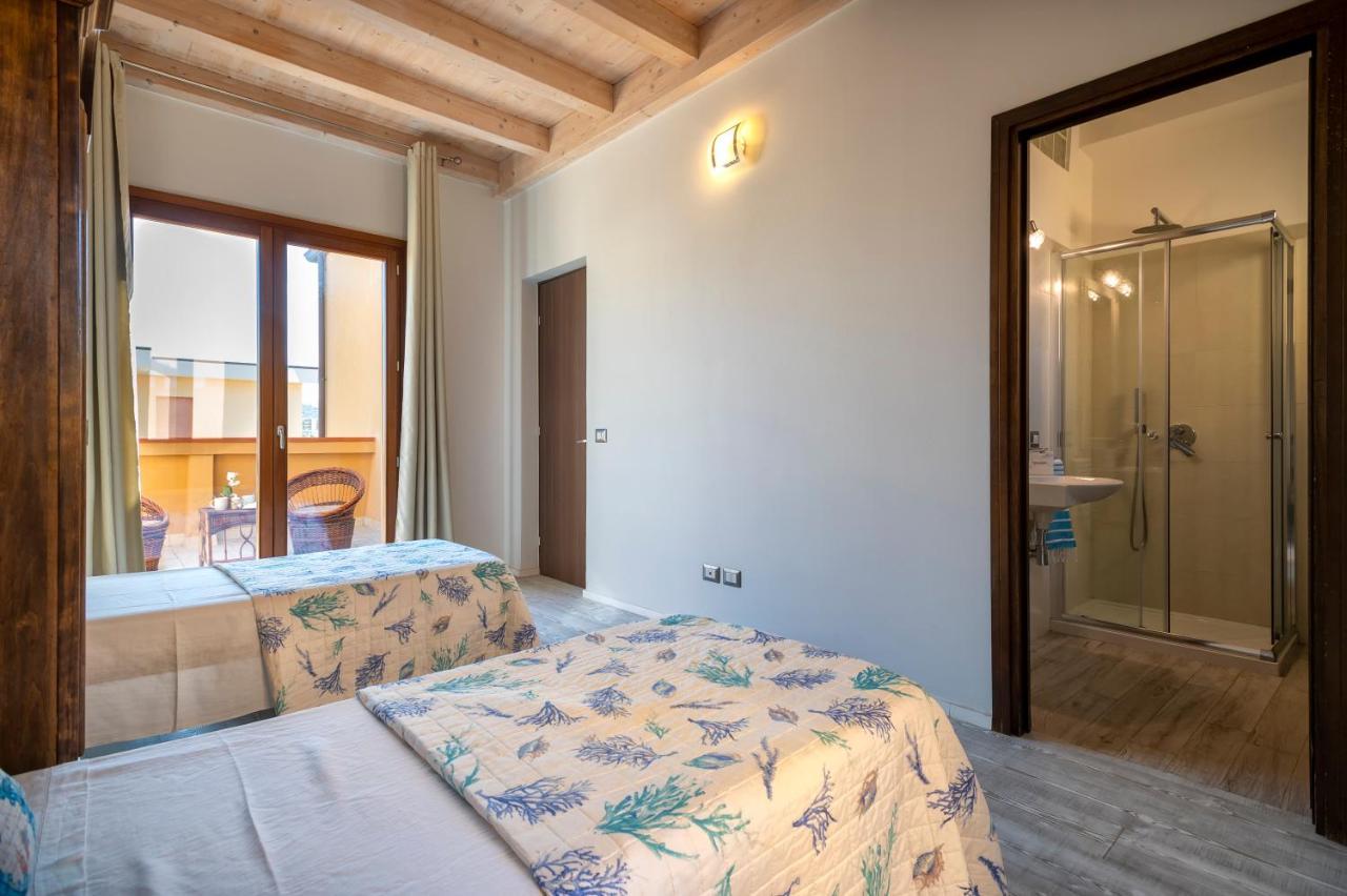 Lungomare Garibaldi - Attico A Due Passi Dal Mare Appartement Alghero Buitenkant foto