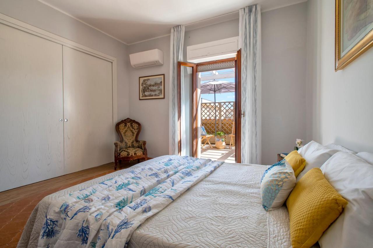 Lungomare Garibaldi - Attico A Due Passi Dal Mare Appartement Alghero Buitenkant foto