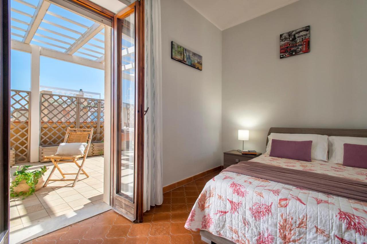 Lungomare Garibaldi - Attico A Due Passi Dal Mare Appartement Alghero Buitenkant foto