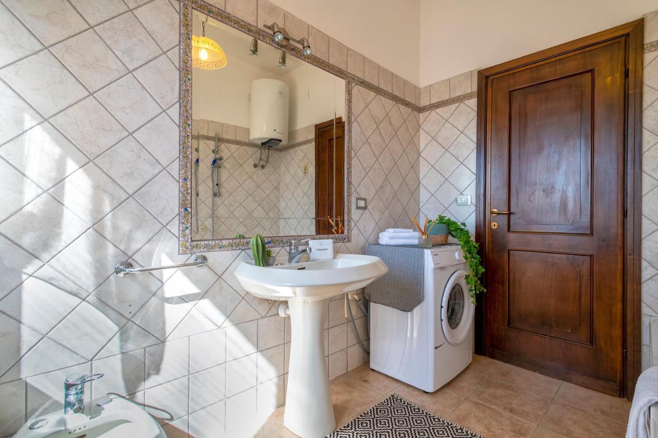 Lungomare Garibaldi - Attico A Due Passi Dal Mare Appartement Alghero Buitenkant foto