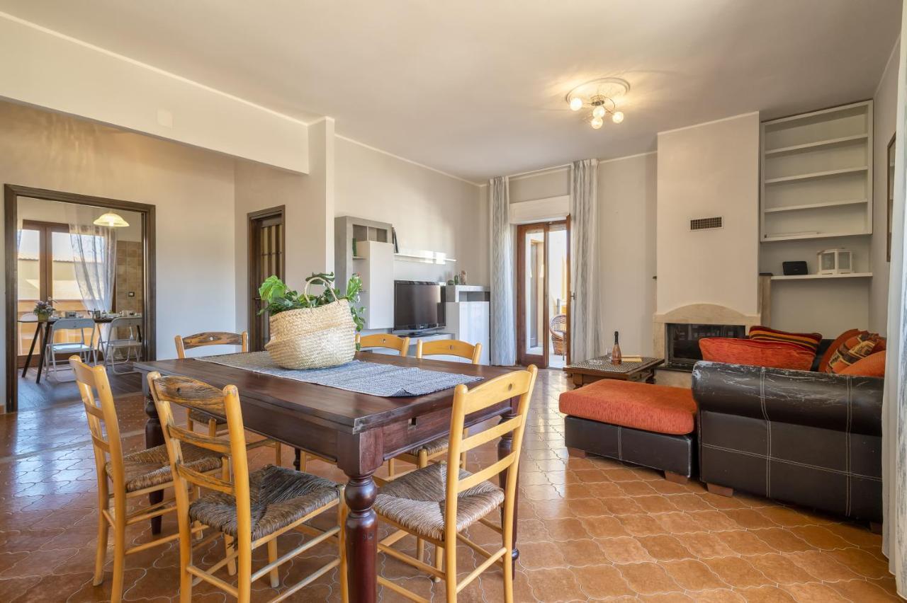 Lungomare Garibaldi - Attico A Due Passi Dal Mare Appartement Alghero Buitenkant foto